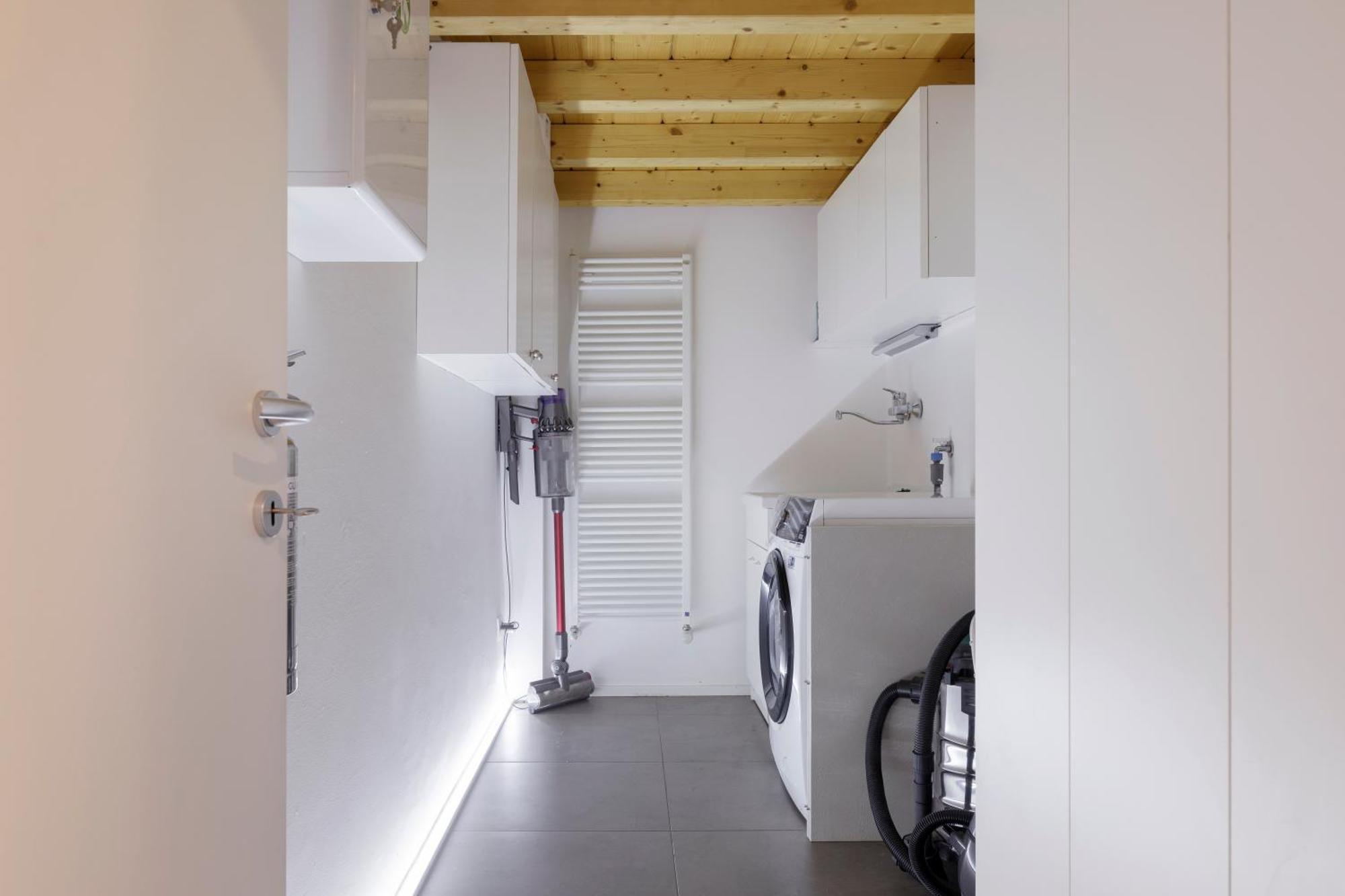 Luxe & Central Haven - Jacuzzi, Sauna, Steam, Private Parking Como Eksteriør billede